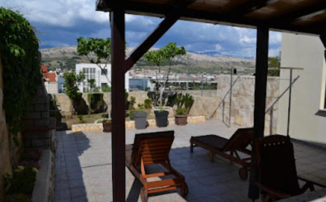 Apartment Lora Pag Town Exterior photo